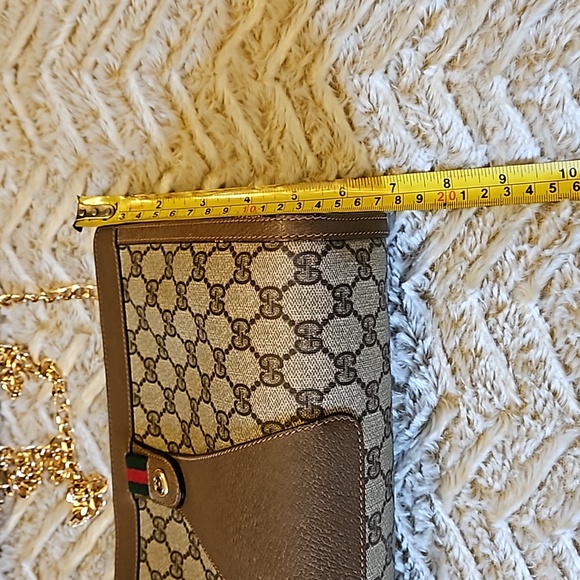 Gucci GG Sherry Line Clutch - Picture 14 of 16